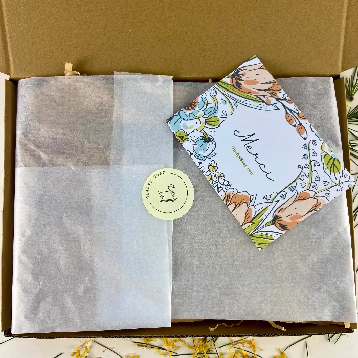 Natural_handmade_soap_gift_box_sensitive_skin_botanical